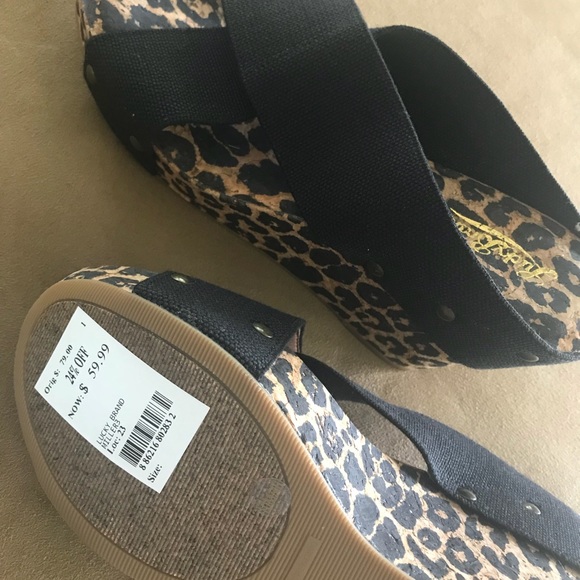 NWT Lucky Brand cheetah wedge size 10 - Picture 2 of 5